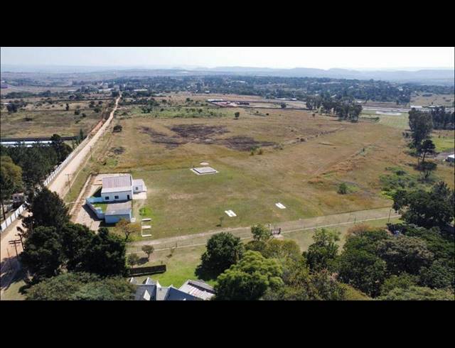 FARM FOR SALE IN KNOPJESLAAGTE